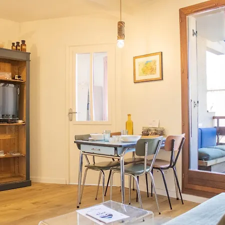 Apartment Les Ecureuils - Calme, Parking & Balcon