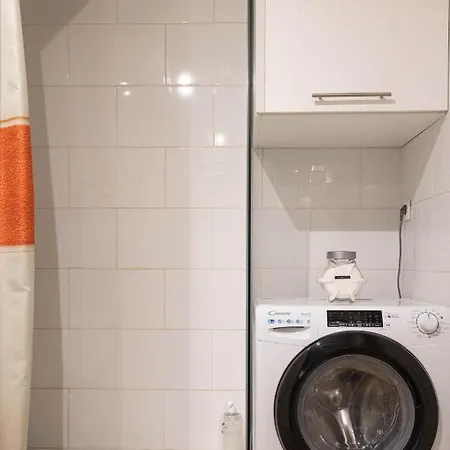 Apartment Les Ecureuils - Calme, Parking & Balcon Annecy