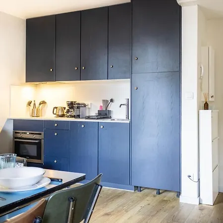 Apartment Les Ecureuils - Calme, Parking & Balcon *